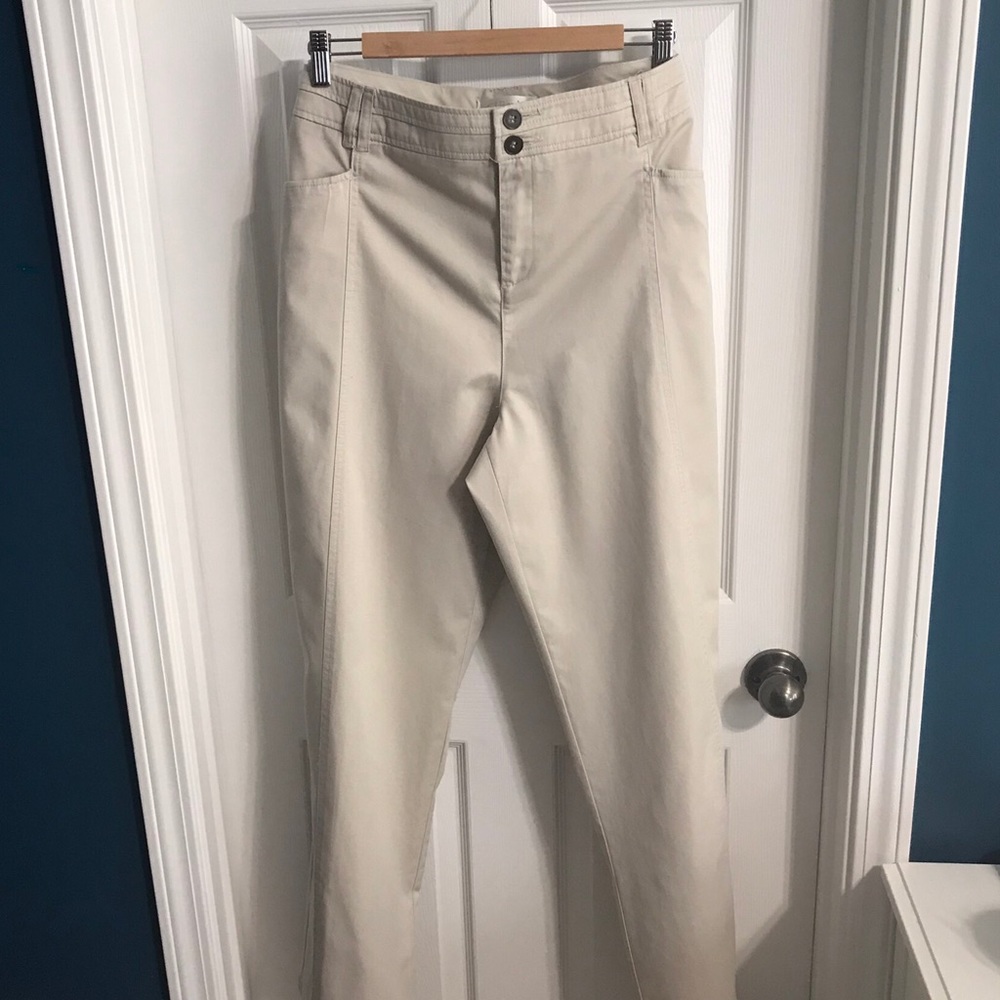 NWT CJ Banks straight leg chinos